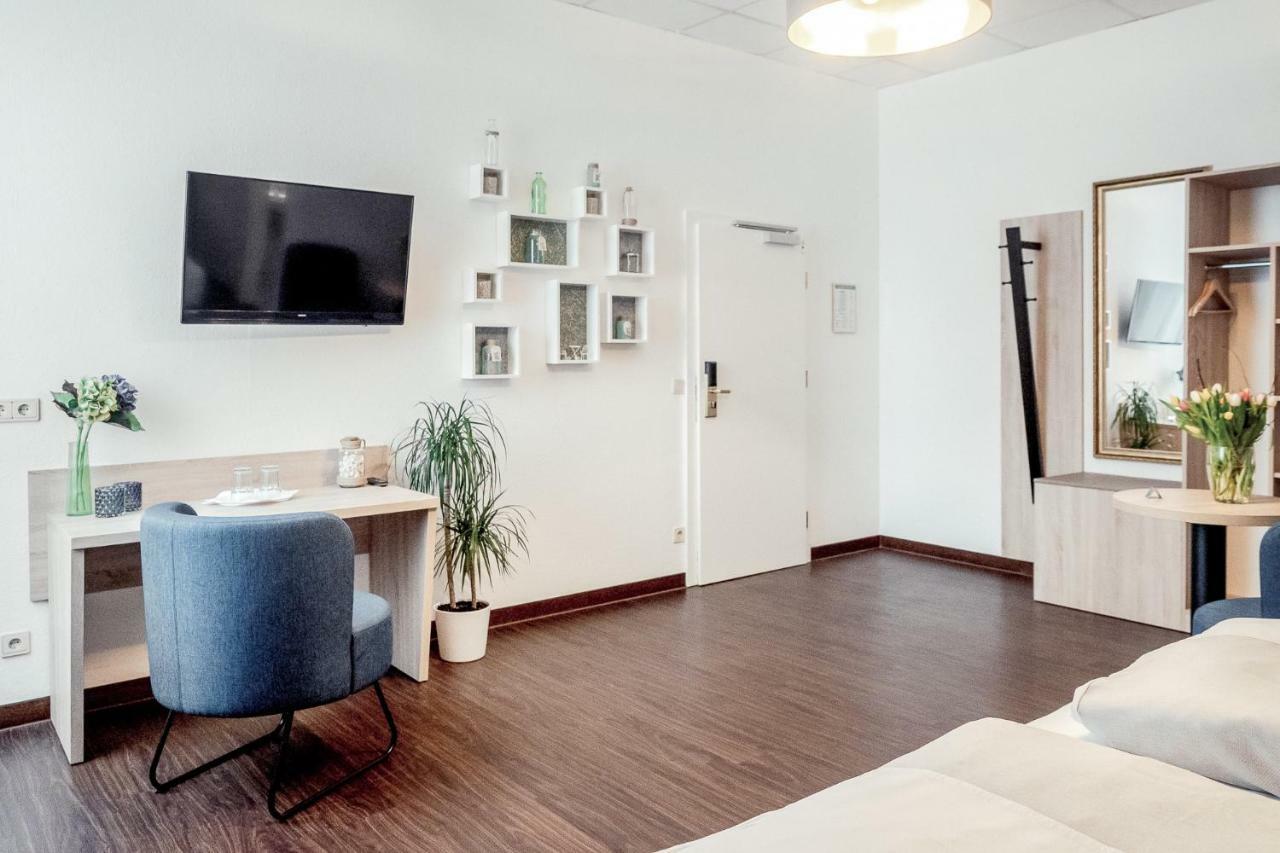 דארמשטאדט Pallas Hotel מראה חיצוני תמונה